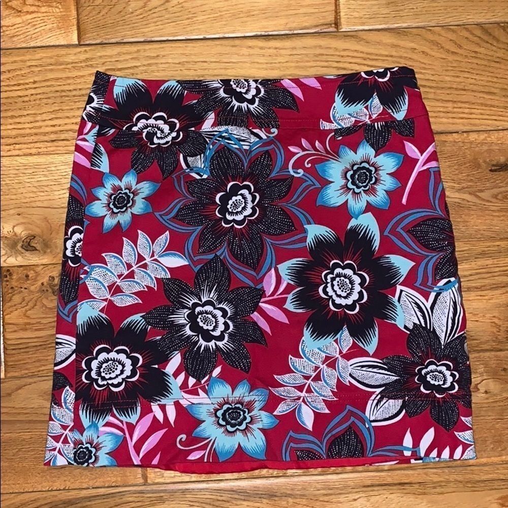 Large floral print skirt. Y2K Size 2P